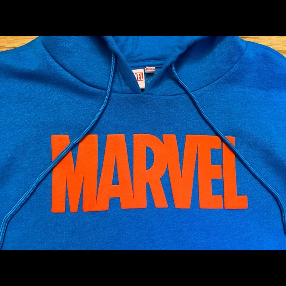 MARVEL Presents - Chest & back Print Men's Hoodie - Picture 5 of 5